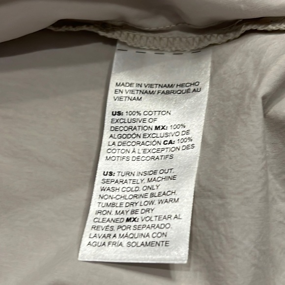 ⭐️ New Chico’s Poplin Drop Shoulder Top Size 4 XXL - Picture 6 of 10